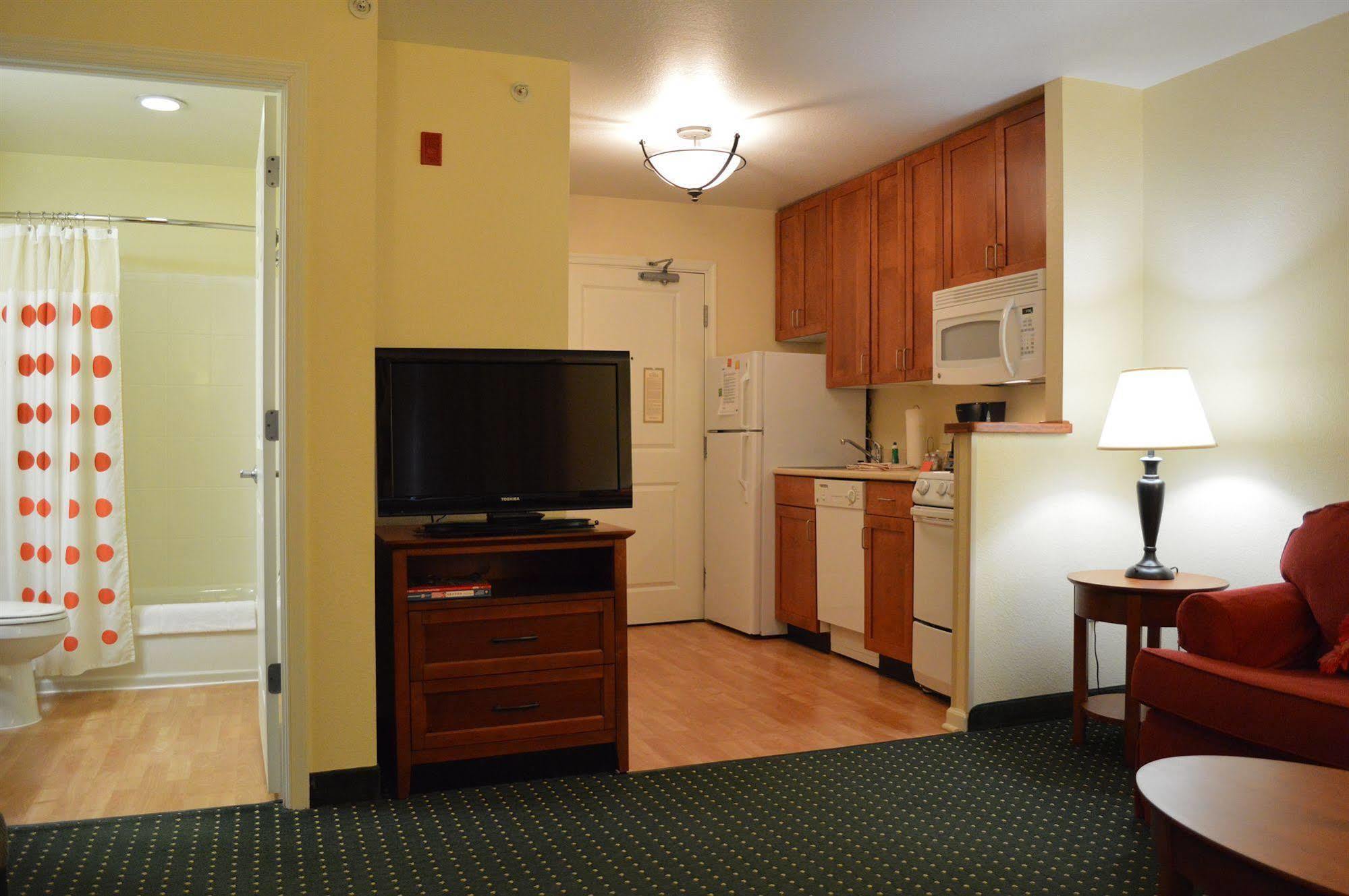 Towneplace Suites Stafford Buitenkant foto